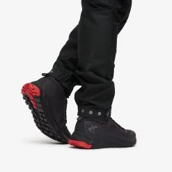 Nordwand Pro Trousers Women Charcoal Black/Porcelain -RevolutionRace Store 013818f7 2e2c 42ea bbfa ab631cfac949