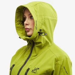 Trail Jacket Women Guacamole -RevolutionRace Store 048e1235 d785 442a ad98 f0160bb14a20