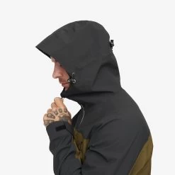 Silence Proshell Jacket Men Dark Olive/Moonless Night -RevolutionRace Store 10ceef46 01e1 452c a316 12171be342cb