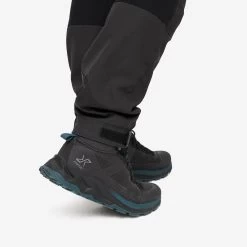 RVRC GP Short Trousers Women Jetblack -RevolutionRace Store 155c9e18 dbd3 46f0 81a9 0c8552c7d7dc