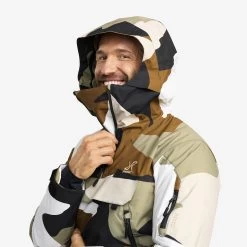 Halo 2L Insulated Ski Anorak Men Anthracite/Rubber -RevolutionRace Store 174cb42e 954c 4316 9fd1 ad93fabc6520