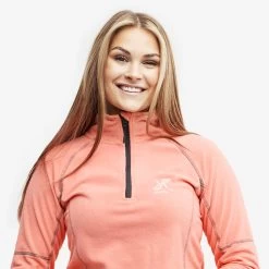Trekker Fleece Women Burnt Coral -RevolutionRace Store 1a1506e5 d47d 4d80 8499 09cff7a0b930