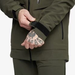 Cyclone LX Jacket Men Forest Night -RevolutionRace Store 1f8a4073 2afc 45f8 91b4 4349387ff9e1