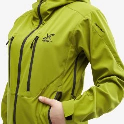 Trail Jacket Women Guacamole -RevolutionRace Store 31cdc169 f9f2 4a60 82bb 16aed9c0927d