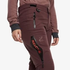 Cyclone Rescue Trousers Women Dark Vintage Rose -RevolutionRace Store 33549b70 961c 4315 bdd9 ccecaead5d70