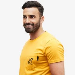 Fat Graphic Tee Men Citrus/Anthracite -RevolutionRace Store 376adc3d f05b 4e21 9697 788286ae06c2