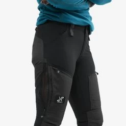 RVRC GP Pro Short Trousers Women Jetblack -RevolutionRace Store 4f6e8f54 a516 4f09 b6a5 9523099472e3