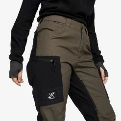 Wander Trousers Women Mud 9 Wander Trousers Women Mud -RevolutionRace Store 6b85edf5 ab3b 4587 b07c 457ad0aa8bdb