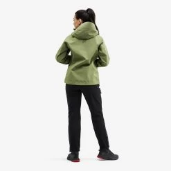 Cyclone Rescue Jacket 2.0 Women Pine Green -RevolutionRace Store 71b31f82 a476 42cd a6e2 1d06692876bc