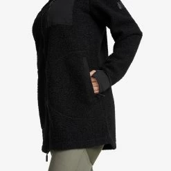 Bigfoot Long Pile Women Jetblack -RevolutionRace Store 756ea338 88bc 4979 a8c1 58d00a54a2d6