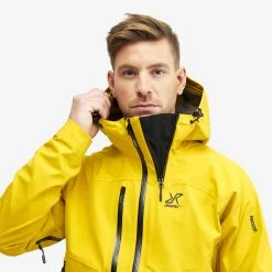 Cyclone Rescue Jacket 2.0 Men Lemon Curry -RevolutionRace Store 8220c450 d9ea 48b0 b855 555c7b97524f