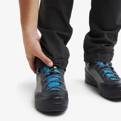 RVRC GP Pro Zip-off Trousers Women Bison Red -RevolutionRace Store 82856d11 1d73 4969 a881 8d63c295494f