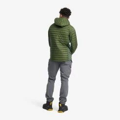 Radical Insulate Jacket Men Black Forest -RevolutionRace Store 841170a4 5e2d 467a 9351 ea0771758957