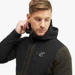 Wander Pro Wool Hoodie Men Dark Olive -RevolutionRace Store 898af6a9 0fec 4021 9ef4 f17300a94883