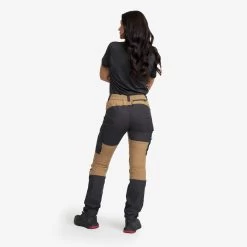 RVRC GP Trousers Women Toasted Coconut -RevolutionRace Store 8c11a2bd f374 41b1 9a97 01e28f0bf862