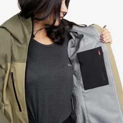 Silence Proshell Jacket Women Aloe -RevolutionRace Store 8f34e6ca d69b 4b63 9fcb a886e4e17507