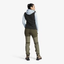 Essential Fleece Vest Women Black -RevolutionRace Store 96e9b114 5e5b 4103 a792 043717e35763