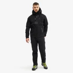 Cyclone Rescue Jacket 2.0 Men Black -RevolutionRace Store 9a825102 1aab 4f1a ab57 cf410218a88c