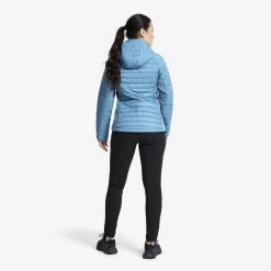 Radical Insulate Jacket Women Stellar -RevolutionRace Store 9f34ff58 a356 4cfb ae0f 7ec451476de9