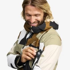 Halo 2L Insulated Ski Anorak Men Anthracite/Rubber -RevolutionRace Store a09ef294 7fac 44ea 91ab 4825d4d77f29