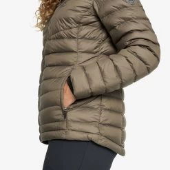 Helium Down Jacket Women Major Brown -RevolutionRace Store b1414b3b 9b5a 44f2 97b9 8899c43a5cf1