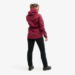 Whisper Jacket Women Tibetian Red -RevolutionRace Store b2c7768d a5e3 49bc 8225 7650bbd7f228