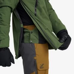 Halo 2L Insulated Ski Anorak Men Black Forest -RevolutionRace Store be87e499 74bc 42d1 8cee 8676fe0f04cd