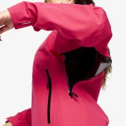Cyclone Rescue Jacket 2.0 Women Azalea -RevolutionRace Store c27b3030 d703 4641 97dc 04b9df06d69b