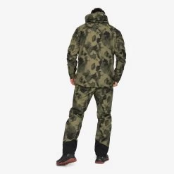 Helix Jacket Men Smokey Kalamata -RevolutionRace Store d1b91458 f75a 4973 bfe4 0571a3cb192d