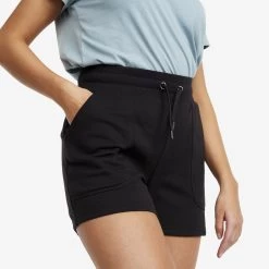 Lounge Shorts Women Black -RevolutionRace Store d2d2c79c a332 4e5b bf1d 634827f4a893