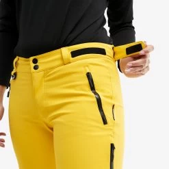 Cyclone Rescue Trousers Women Yellow -RevolutionRace Store d664e97d 8be6 4386 98df 22b4572f5e92