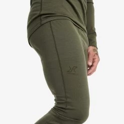 Mount Merino Trousers Men Grape Leaf -RevolutionRace Store dc33f328 c3e6 4468 b477 c81e68139e79