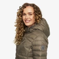 Helium Down Jacket Women Major Brown -RevolutionRace Store ddf0a3ea 0b3f 4662 87e2 c0200ea4da07