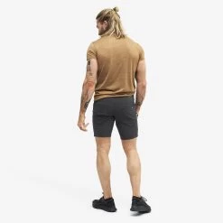 Explorer Outdoor Shorts Men Anthracite -RevolutionRace Store f14b5290 e2be 442e bb1c e7c88b02cbf2